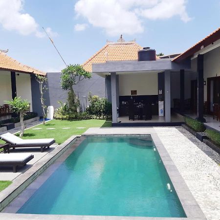 Plawa Bali Guest House Canggu Екстериор снимка